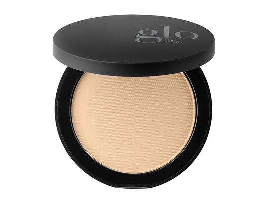 Pressed Base, 9 g Glo Skin Beauty Meikkivoide