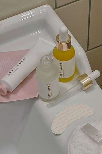 BTY by NA-KD Carotene Oil & Hydrating Serum - White