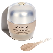 Future Solutions Total Radiance Foundation 30 ml Golden 3