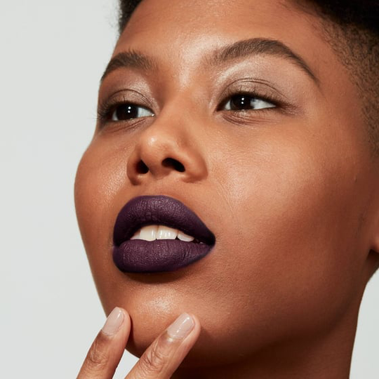 E.L.F. Velvet Matte Lipstick Deep Burgundy - samettinen mattahuulipuna