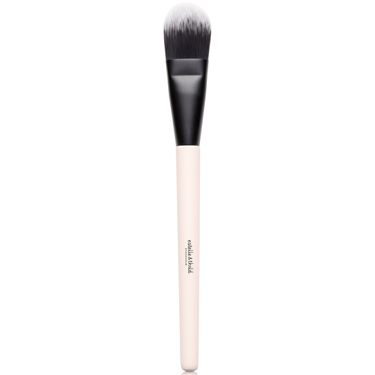 Estelle & Thild BioMineral Foundation Brush