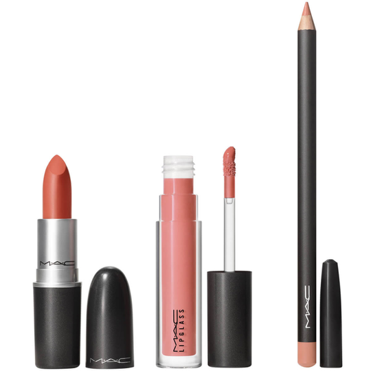 MAC Essential Lipwear Kit: P