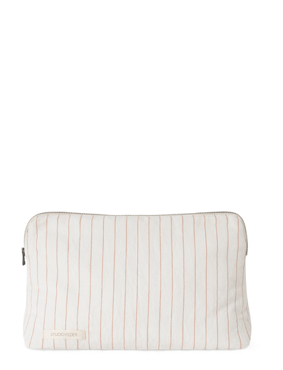 Celia Toiletry Bag - Dark Powder Pin Toilettilaukut Valkoinen STUDIO FEDER