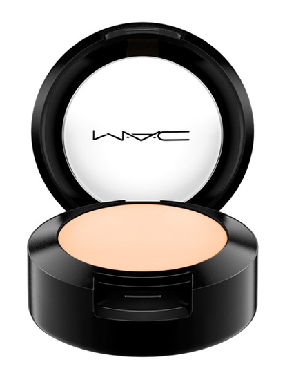Studio Finish Spf 35 Concealer Nc15 Peitevoide Meikki M.A.C.